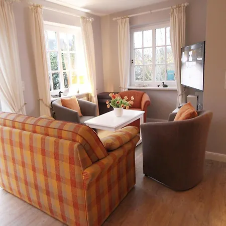 בית נופש Haus Meeresbrise - Westerstr 26a, App 4 *