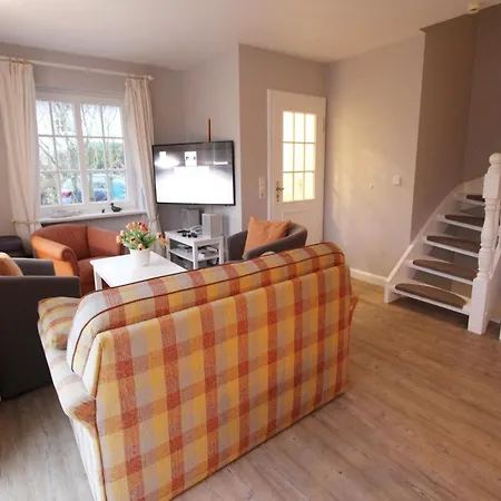 בית נופש Haus Meeresbrise - Westerstr 26a, App 4 *